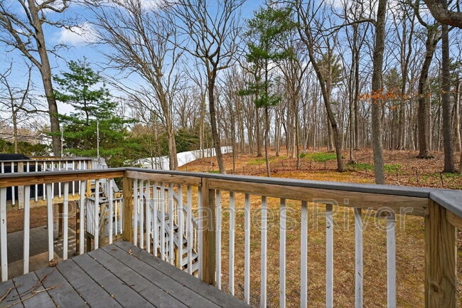 Building Photo - 74 Hurlburt St