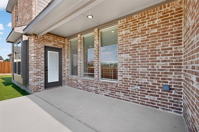 Building Photo - 818 Monza Dr