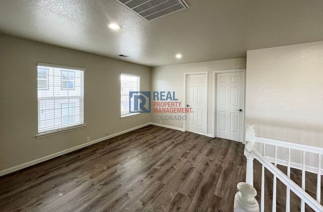 Building Photo - 3601 Vestal Loop