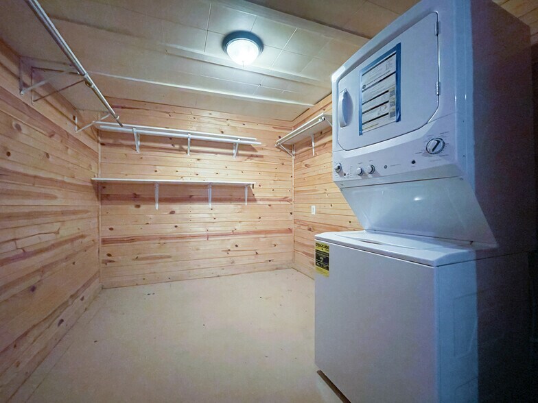 Building Photo - 3717 N 23rd St