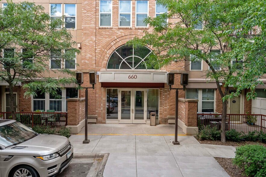 Primary Photo - 660 N 2nd St