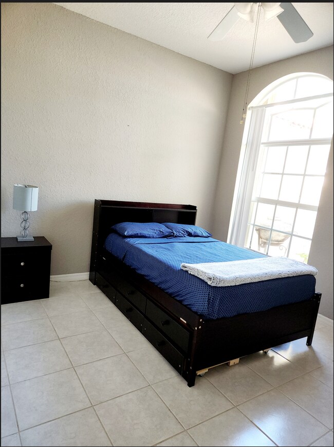 Full SIze Bed 2nd Bedroom - 8404 Staniel Cay