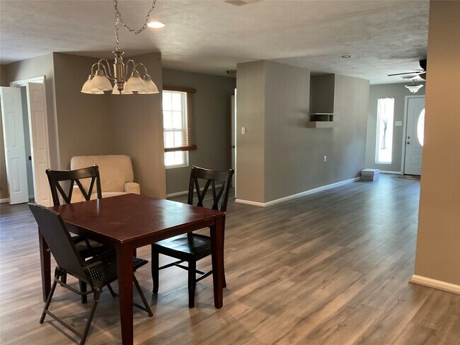 Building Photo - 42906 O'Neal Ln