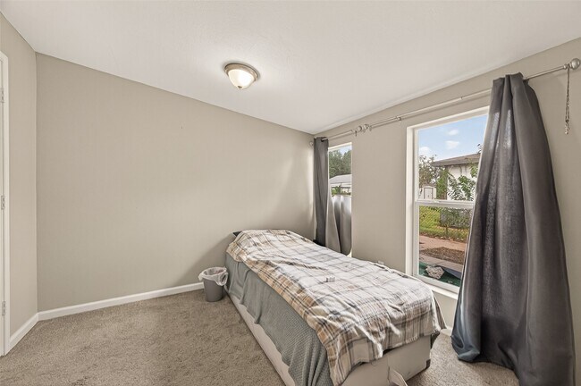 Building Photo - 5613 Dorothy Ann Dr