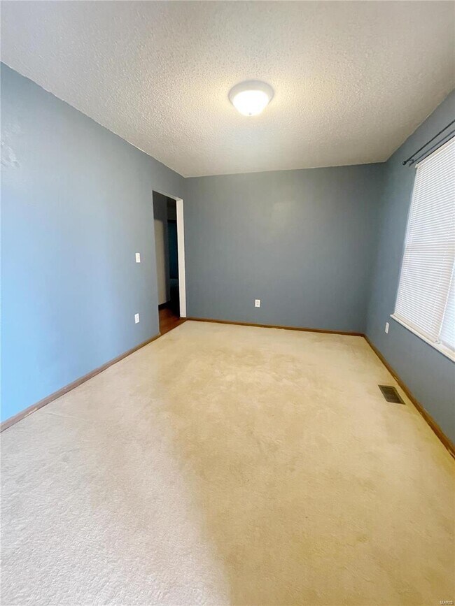 Building Photo - 1433 Bristlecone Dr
