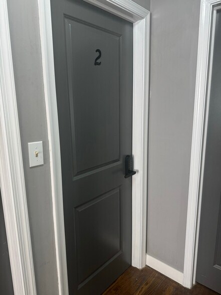 Building Photo - 7700 Chicago Ave