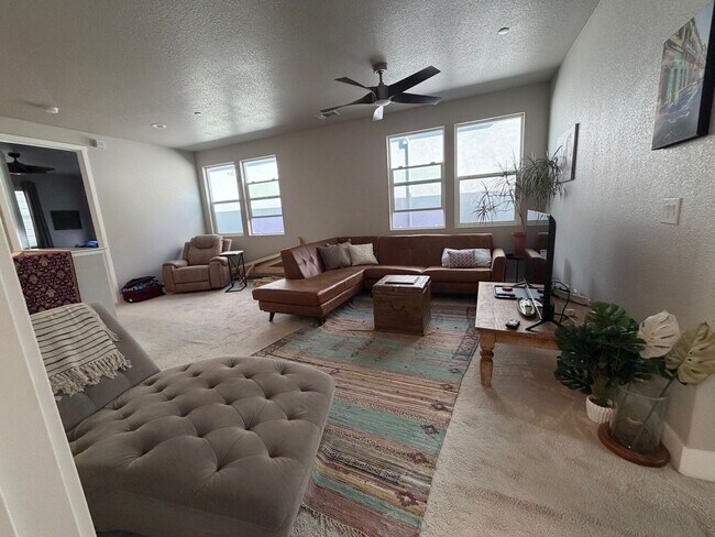 Building Photo - Pre-Lease Now for July 2026 Move-In – Stylish 3BR Townhome in Gated West Sacramento Community