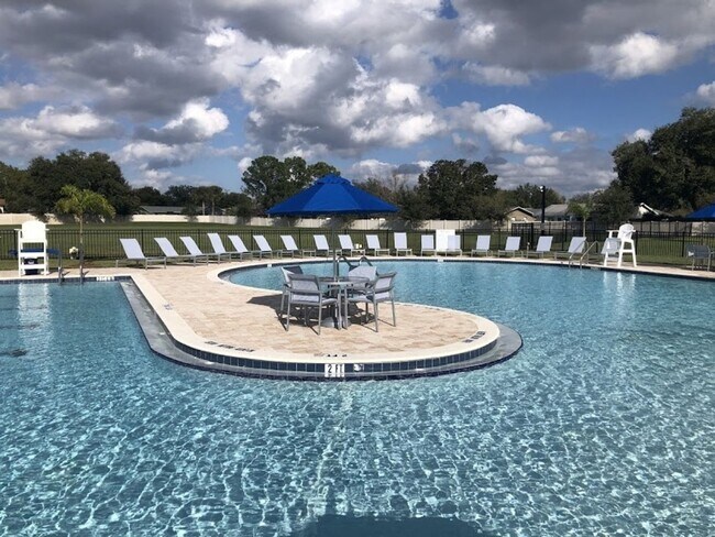 Building Photo - Spacious 3BR Duplex in Kissimmee