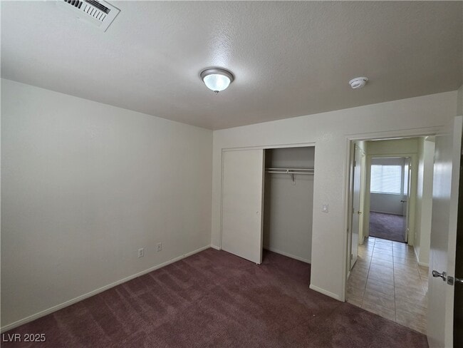 Building Photo - 1083 Sterling Peak St