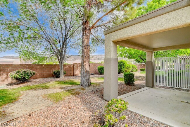 Building Photo - 1979 Joy View Ln