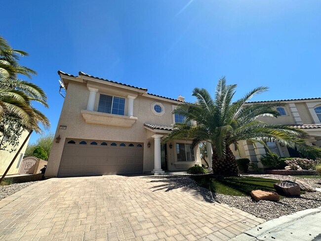 Building Photo - Royal Highlands Guard Gated Community!!