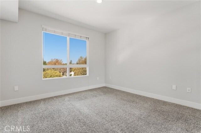 Building Photo - 10718 Acama St