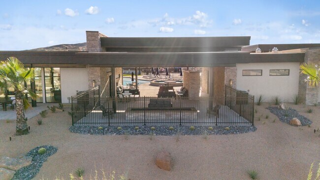 Building Photo - Extra Space, Extra Comfort! 5 Bedroom Home With Bonus Den in Long Valley!