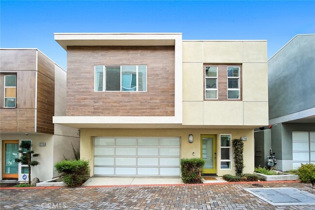 Building Photo - 2768 Wright Ln