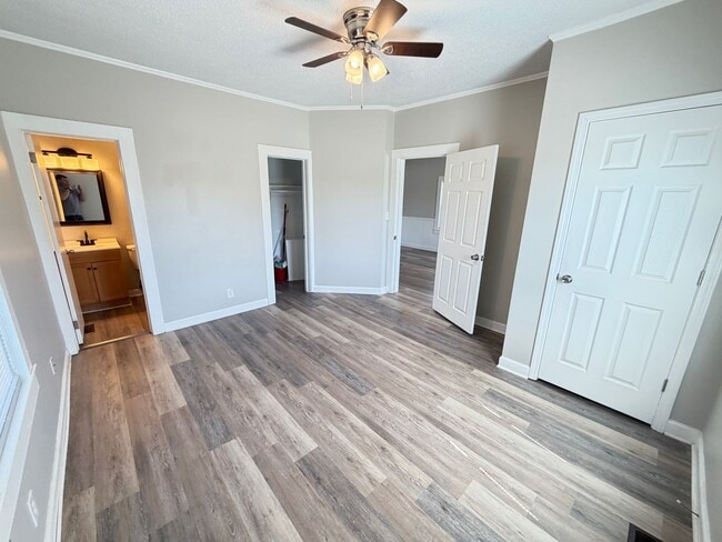 Building Photo - 3bed/2ba House off Hwy 3 near Downtown Kannapolis renovated in 2018