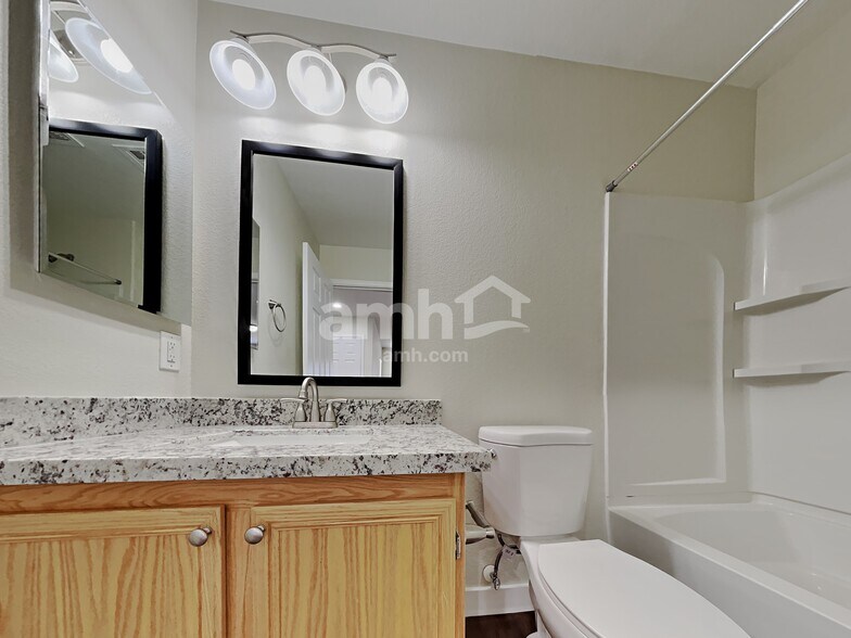 Building Photo - 8624 Dodds Canyon St