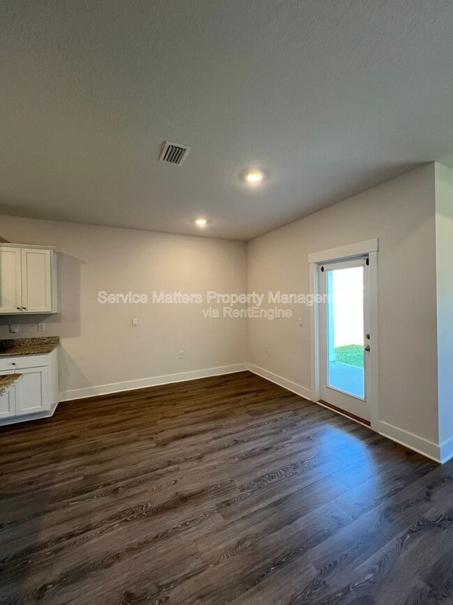 Building Photo - 4084 Blaney Ln