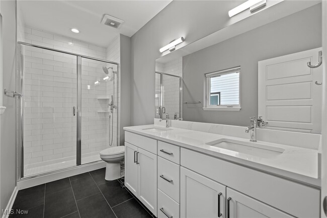 Building Photo - 1928 W 48th St