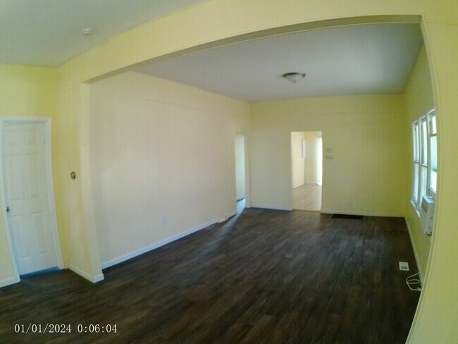 Building Photo - Nice Single Family House in Horton KS