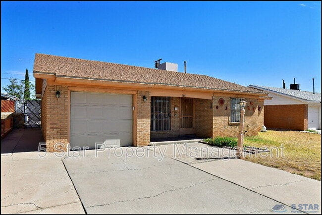 Building Photo - 5613 Creston Ave