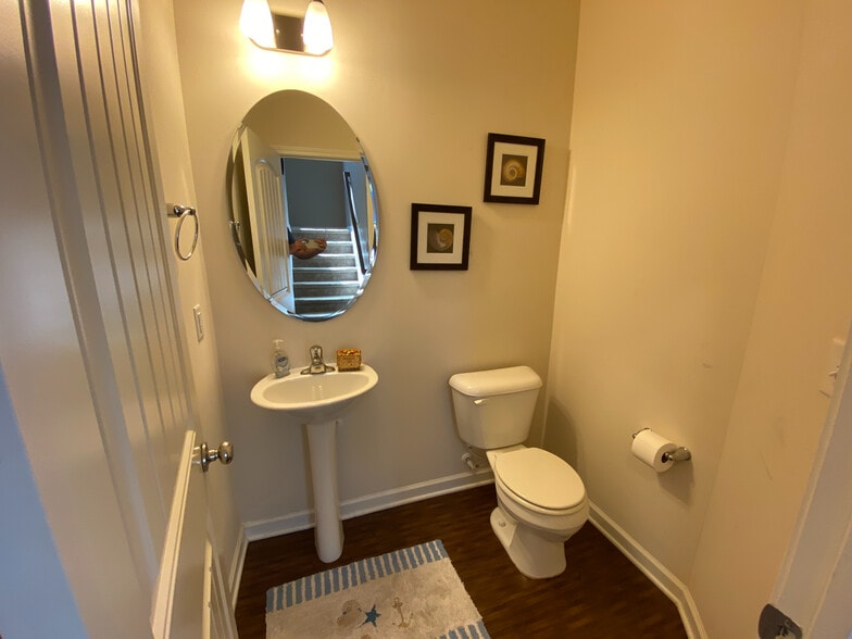 Building Photo - Room in Single Family Home on Snowy Egret Ct