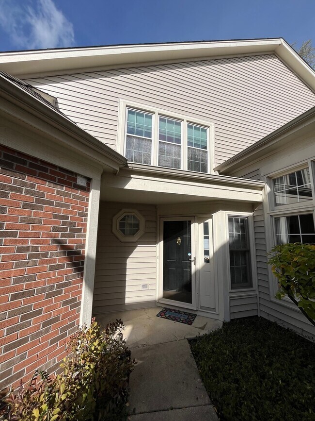 Building Photo - 312 Spring Creek Cir