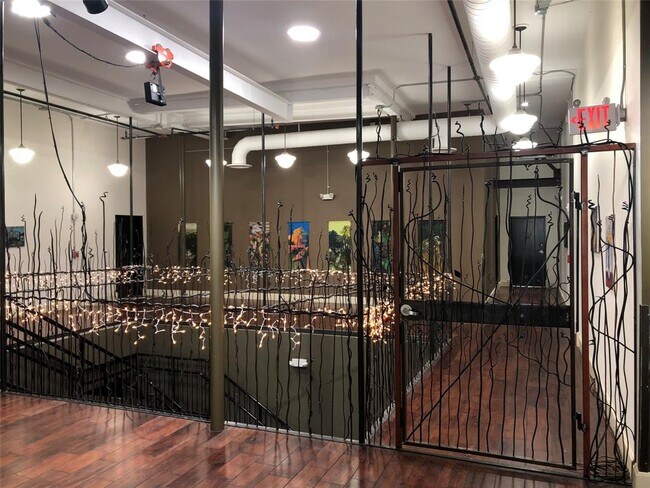 Building Photo - 110 W 2nd St