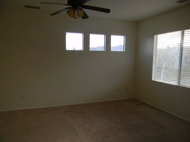 Building Photo - 11166 Pondfield Ct