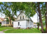 Building Photo - 250 N Irving Ave