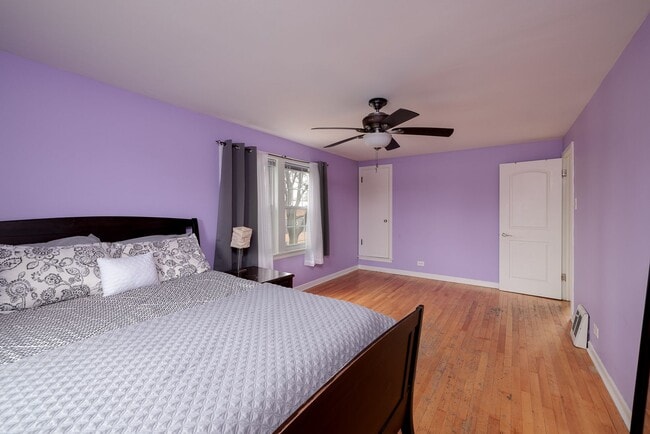 Building Photo - Charming 2 bdr, 2 bthr single family home in Belmont Cragin.