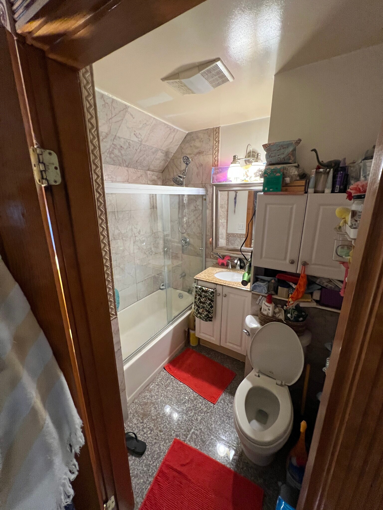 Building Photo - 39 Farquhar St