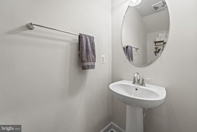 Building Photo - 12384 Azure Ln