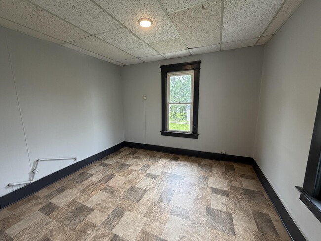 Building Photo - 1132 Gilbert-