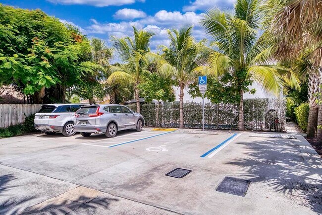 Building Photo - 211 Ocean Breeze