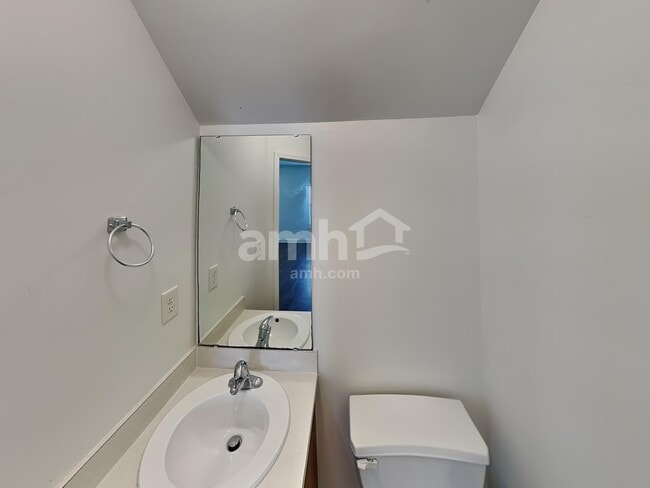 Building Photo - 12418 Winget Rd