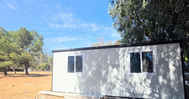 Building Photo - 39805 E Newport Rd