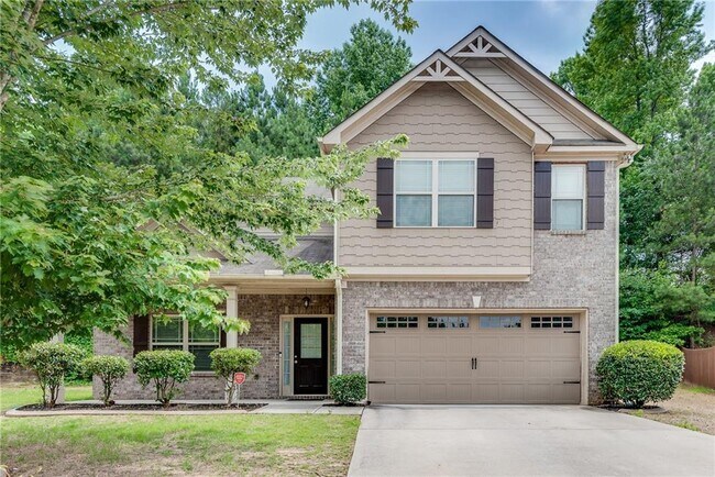 Primary Photo - 933 Whitfield Oak Way NE