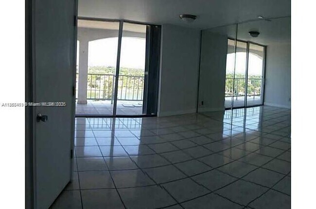 Building Photo - 5401 Collins Ave