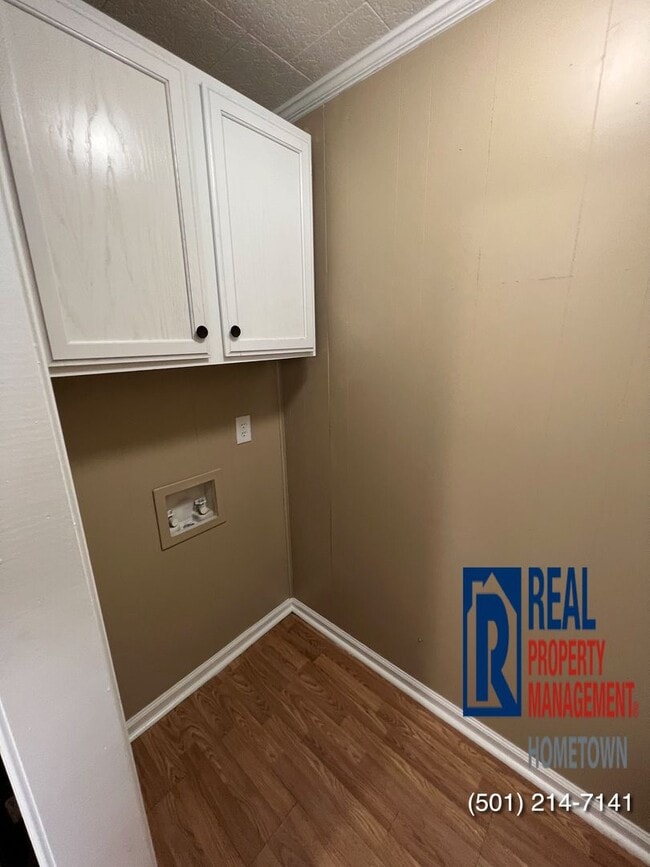 Building Photo - 1417 S Bailey St