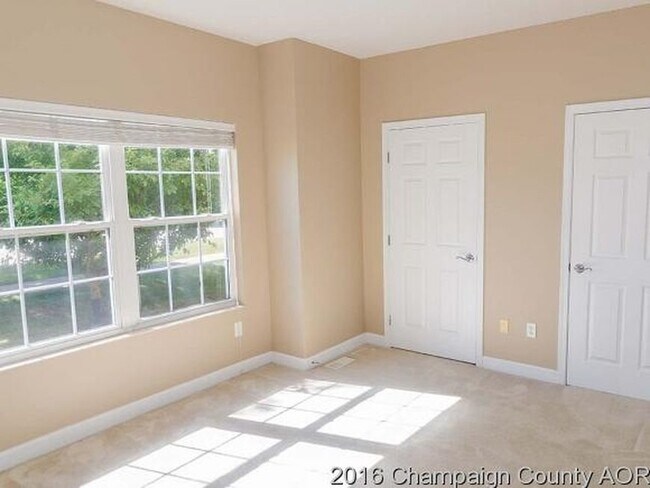 Building Photo - 2bed 2bath Condo in Cobblefield Point