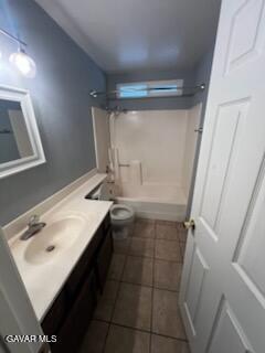 Building Photo - 2500 Topaz Ln