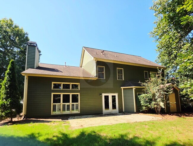 Building Photo - 236 Flagstone Way