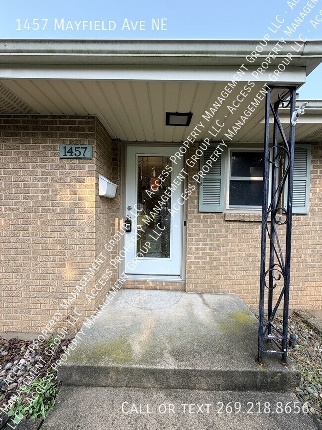 Building Photo - 1457 Mayfield Ave NE