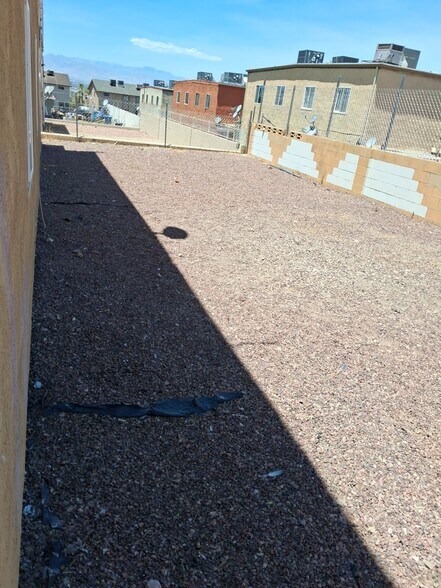 Building Photo - 6966 Issac Ave