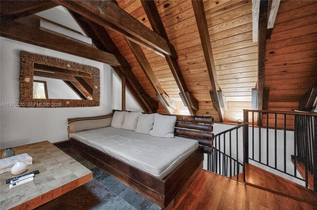 Building Photo - 14 W San Marino Dr