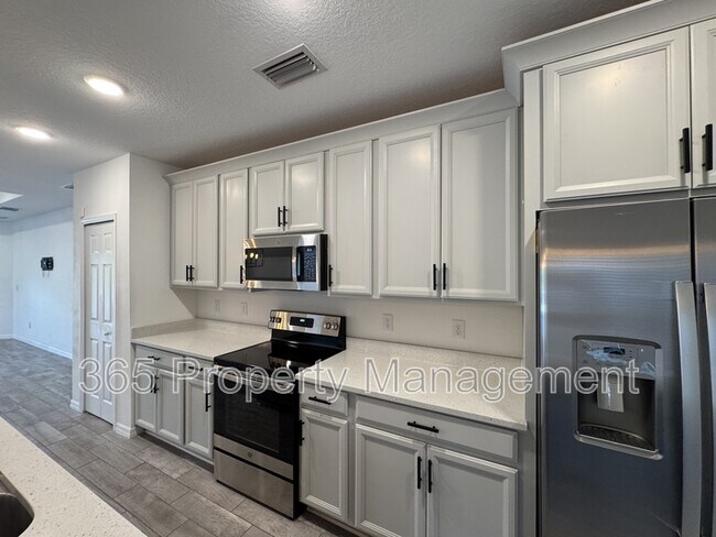 Building Photo - 1394 Sunset Preserve Wy