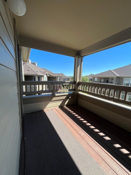 Building Photo - 12884 Ironstone Way