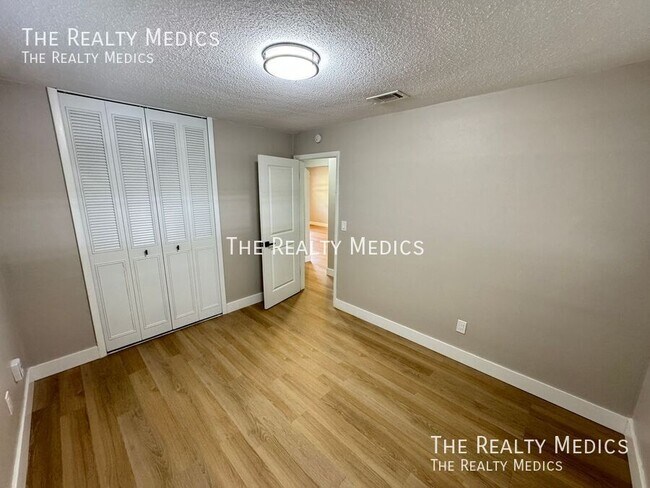 Building Photo - 4522 Fetrow Dr