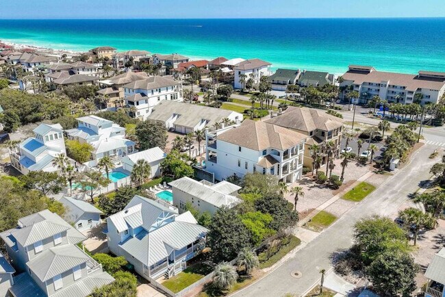 Building Photo - 61 Sunfish St