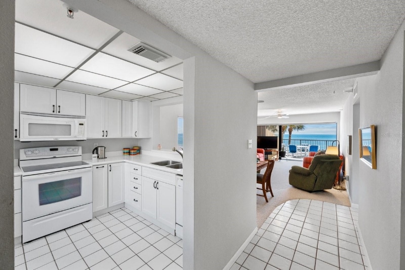 Building Photo - 14950 Gulf Blvd